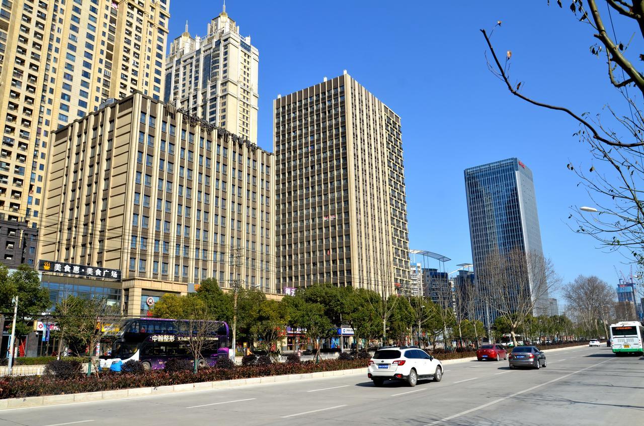 Metropolo, Wuhan, Wuchang Jiangtan Jiyuqiao Subway Station מראה חיצוני תמונה